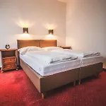 Apartmenthaus Maxl Апартаменты *